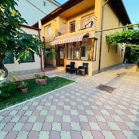 Casa Picu بيت ضيافة